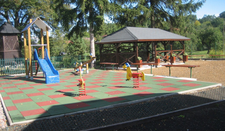 Ihrisko Durdosik 2012 